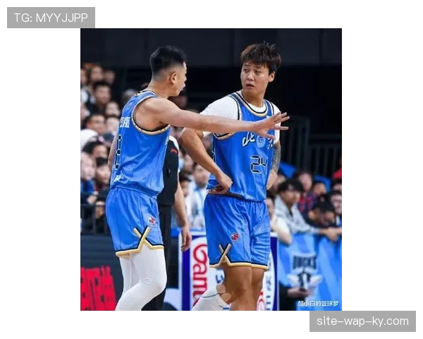 北京队攻防一体豪取八胜两负 曾凡博成长填补锋线短板 北京队攻防一体豪取八胜两负 曾凡博成长填补锋线短板